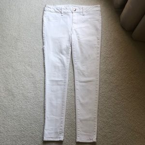 American Eagle White Jeggings